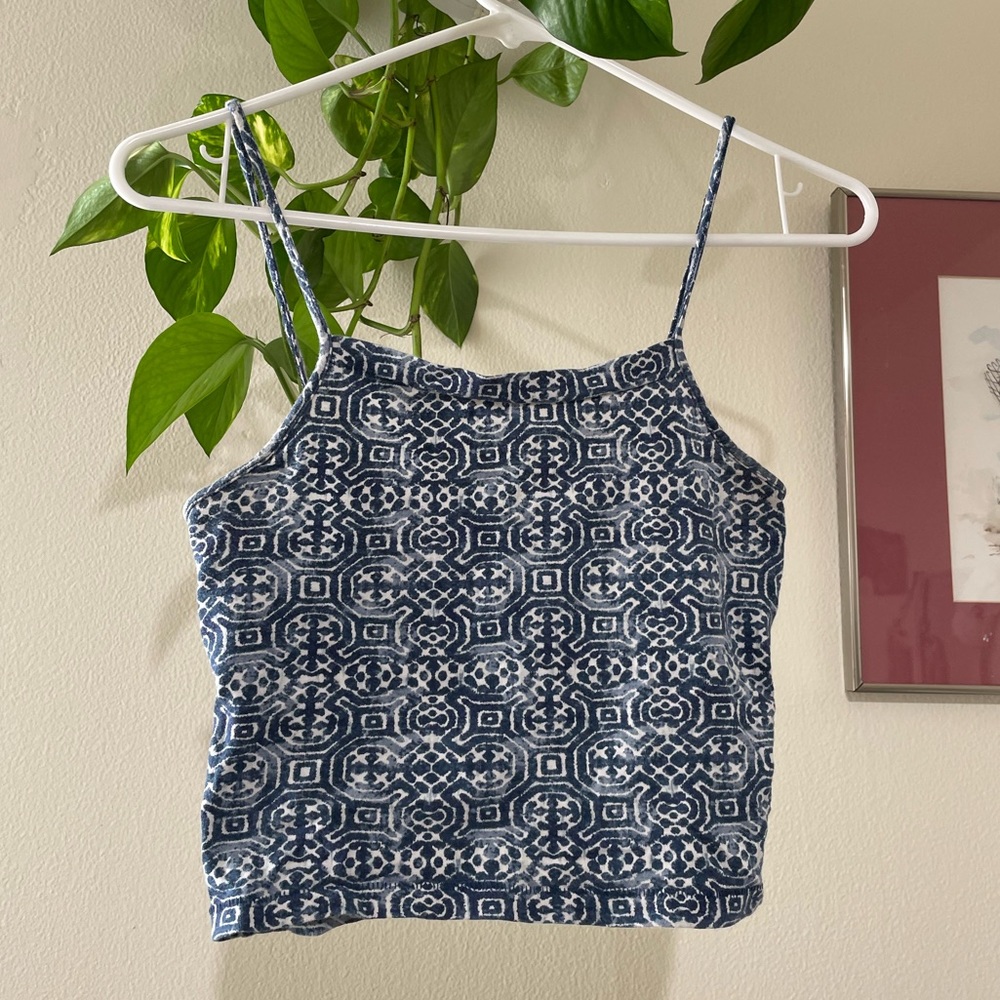 Halter cropped tank top